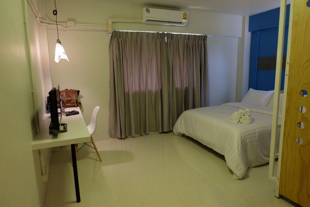 Oyes Hostel Krabi Exterior photo